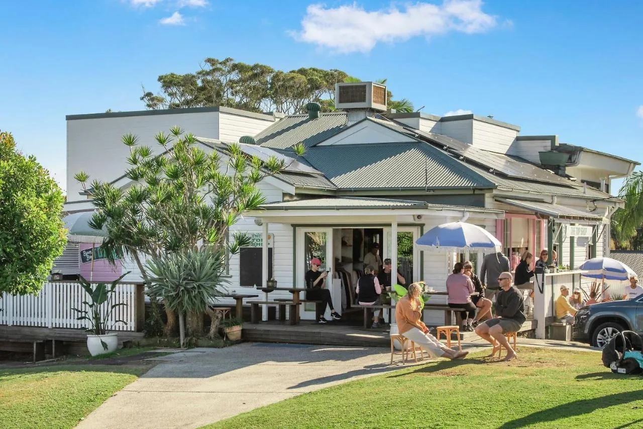 Calinda Sol 10 Villa Byron Bay