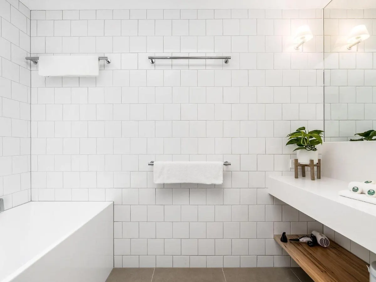 Calinda Sol 10 Villa Byron Bay