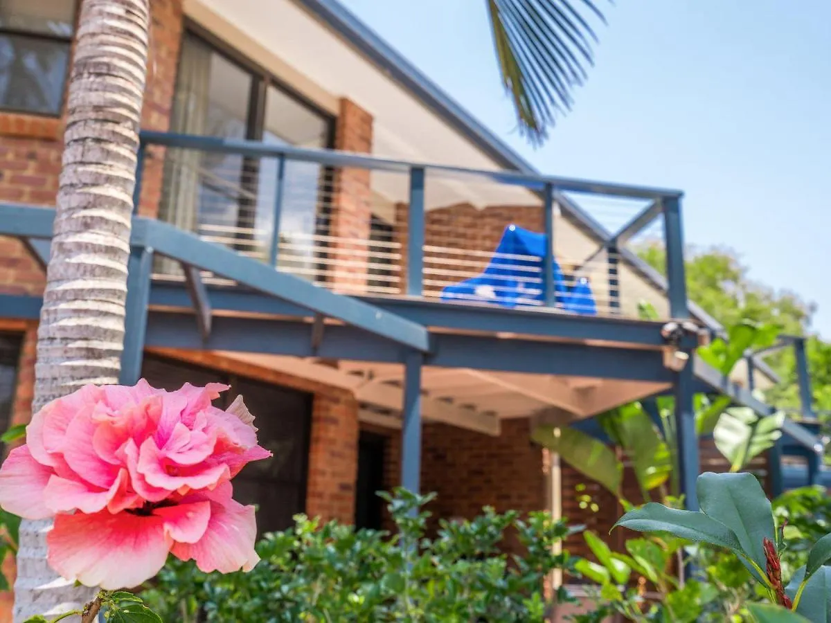 Calinda Sol 10 Villa Byron Bay
